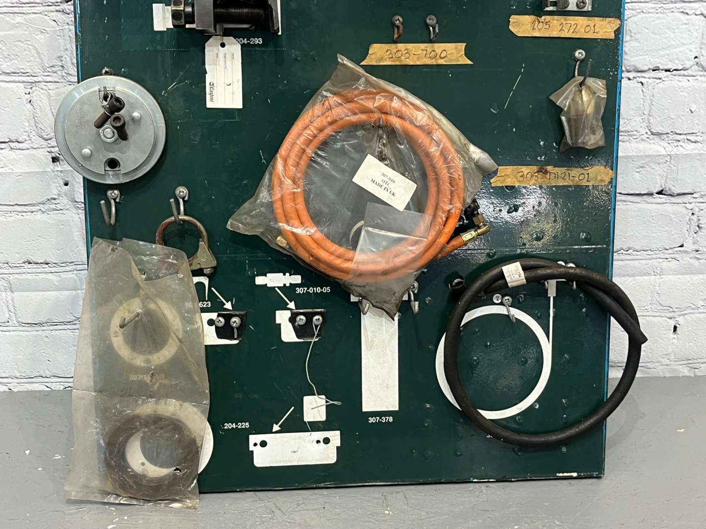 <p>Jaguar S Type Tool Board and Tools</p>