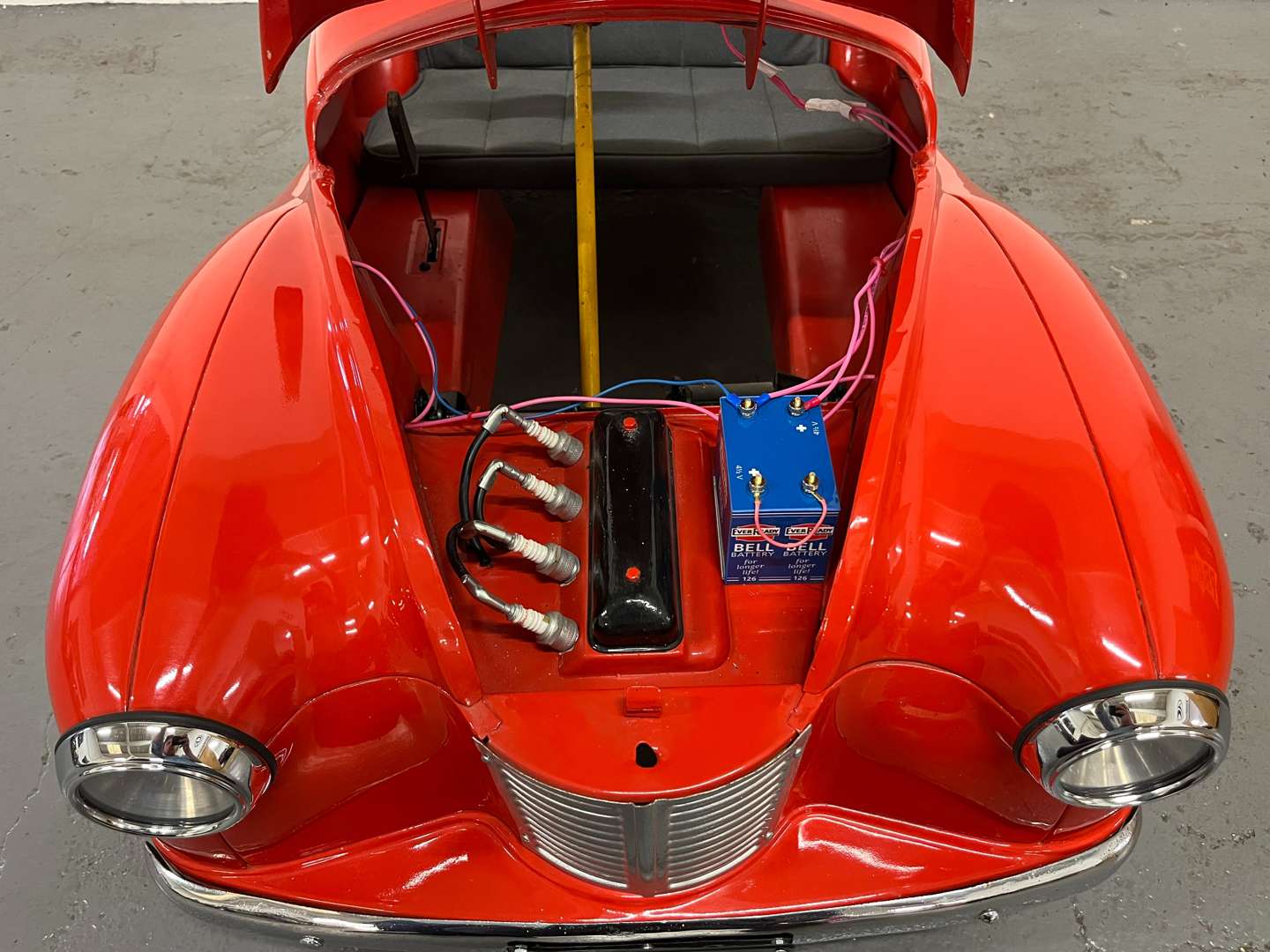 <p>Austin J40 Childs Pedal Car</p>