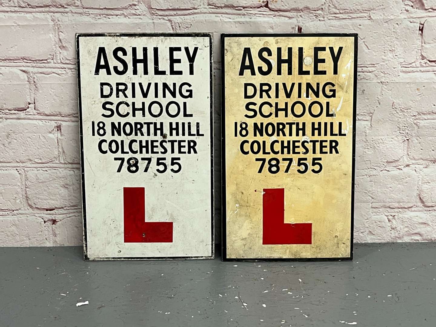 <p>Pair of Ashley Driving School Learner Plates</p>