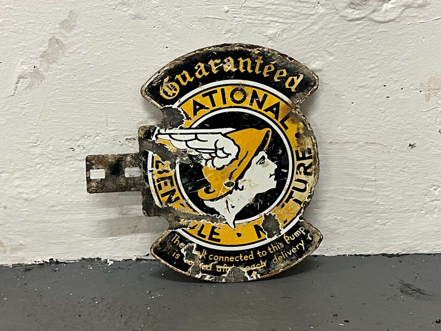 <p>National Benzole Mixture Petrol Pump Sign</p>