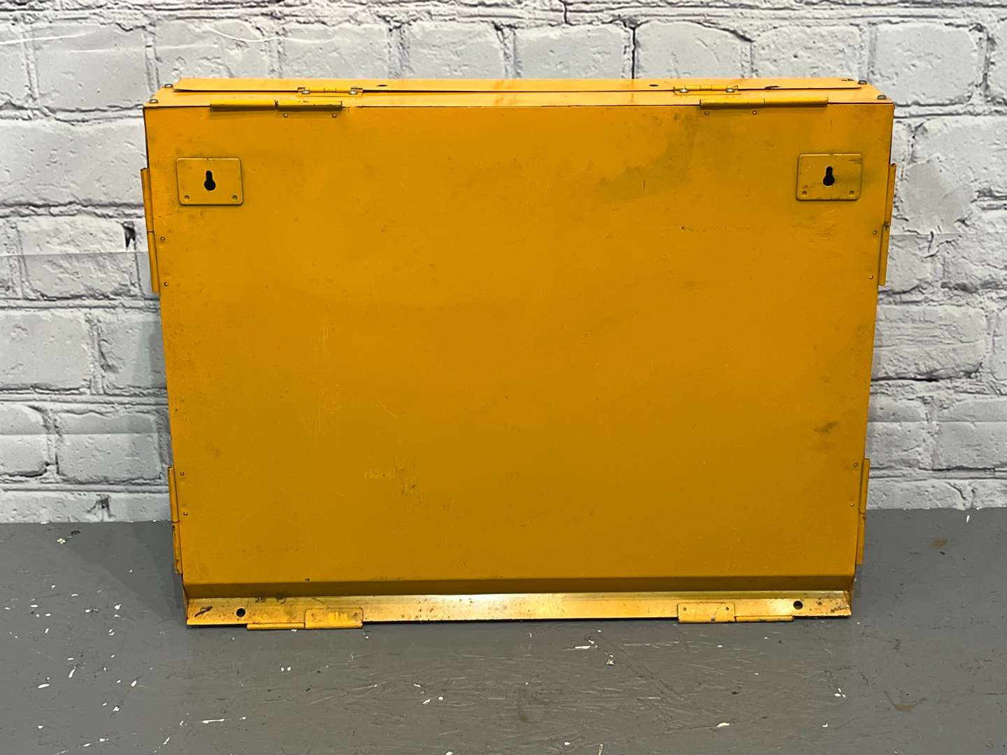 <p>NGK Spark Plug Display Stand</p>