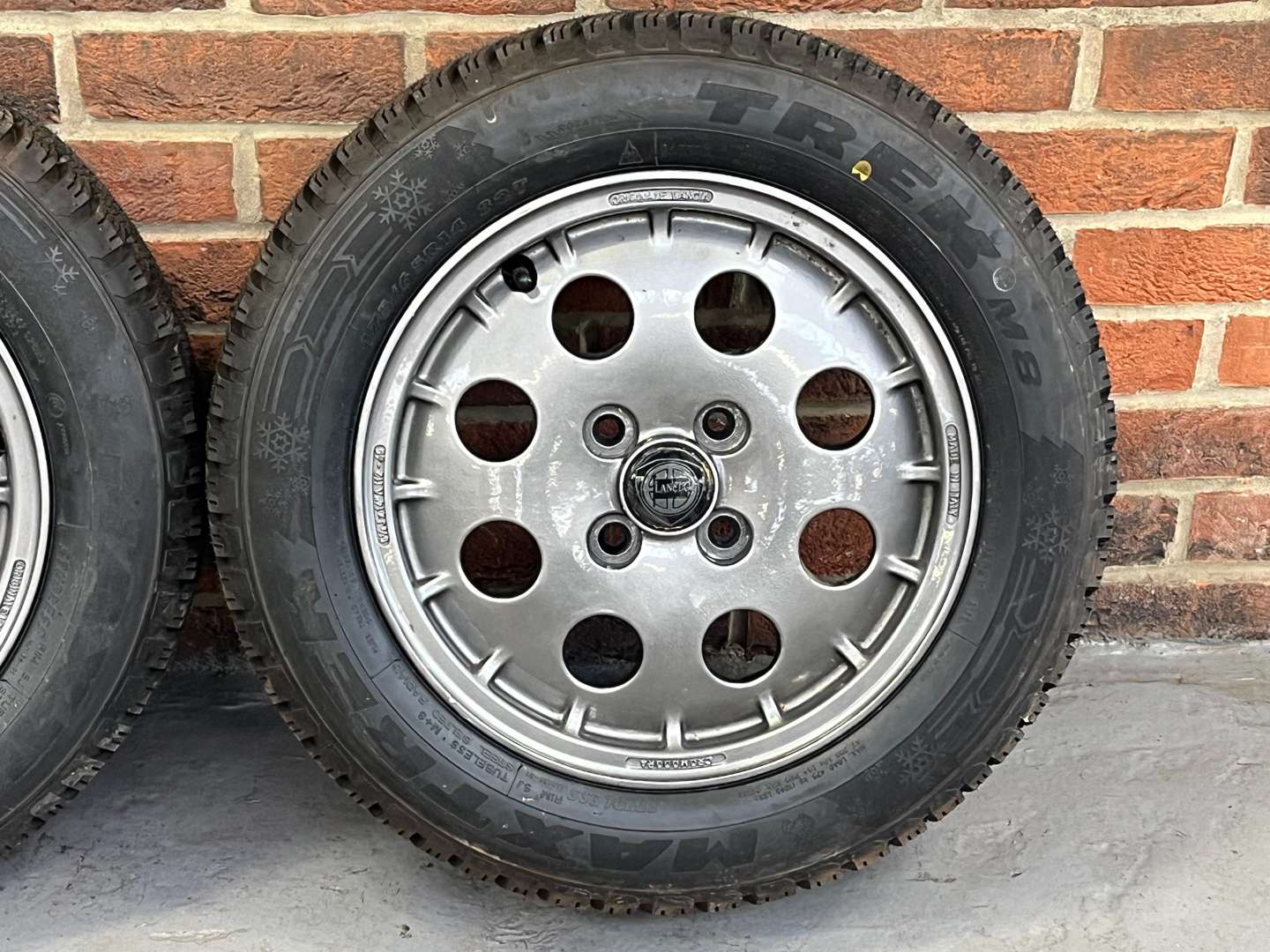 <p>Set of Four Lancia Delta Alloy Wheels</p>