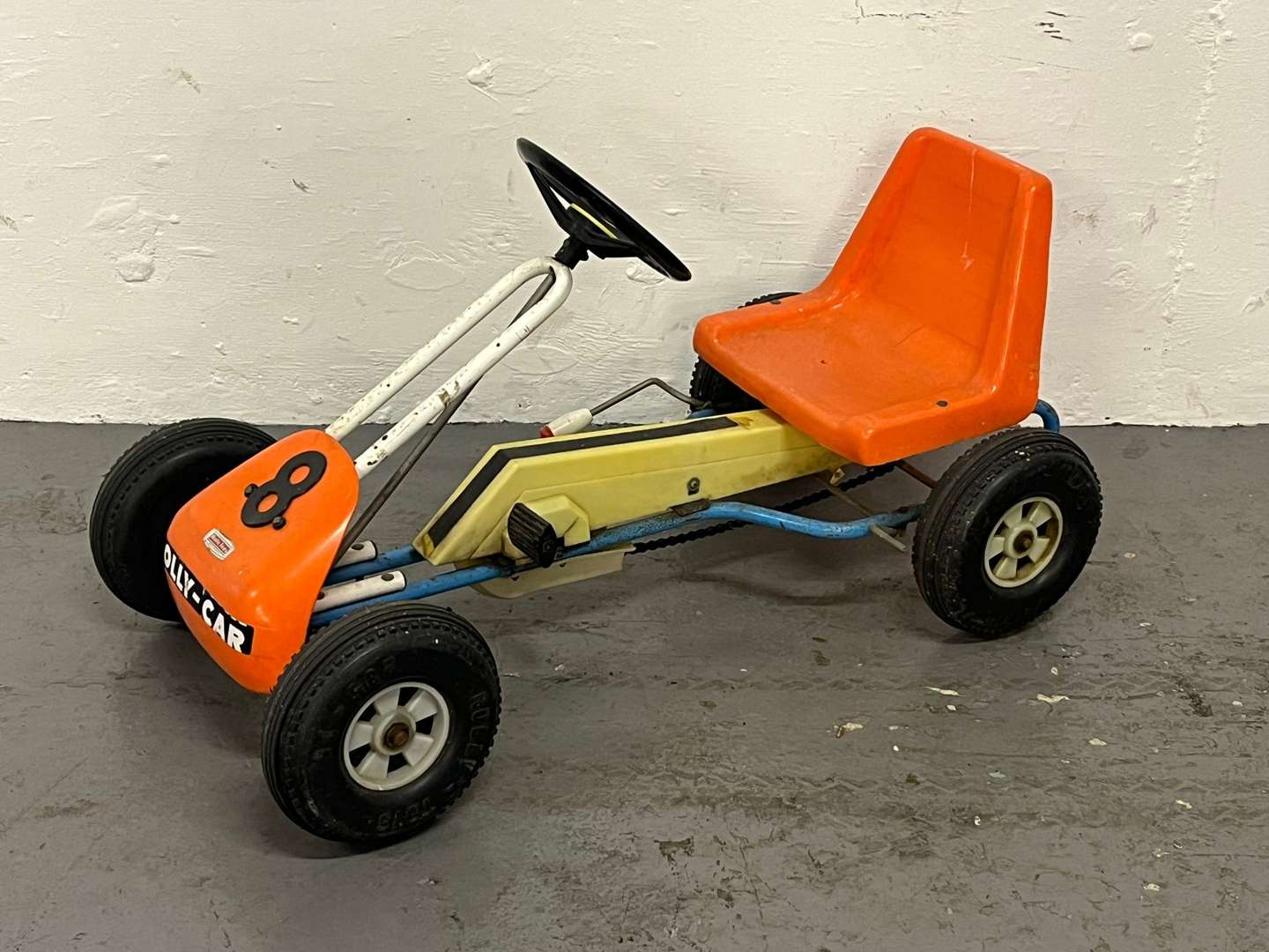 <p>Rolly Childs Pedal Go-Kart</p>