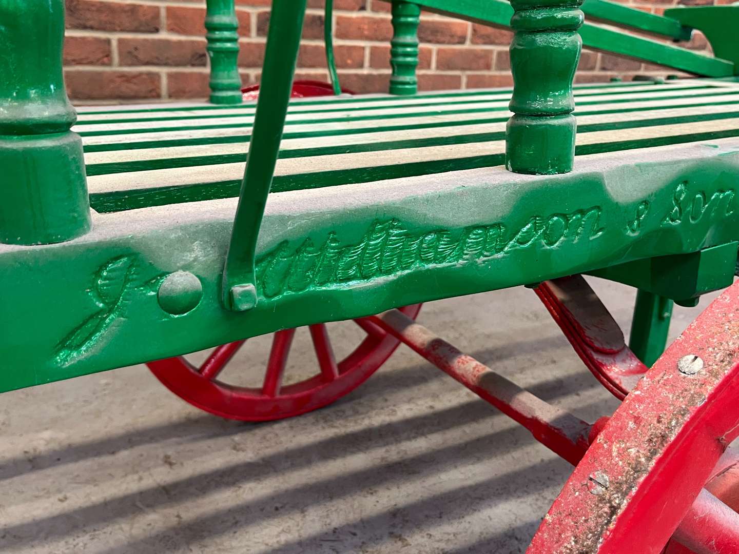 <p>Circa 1900's Single Axle Costermongers Cart</p>