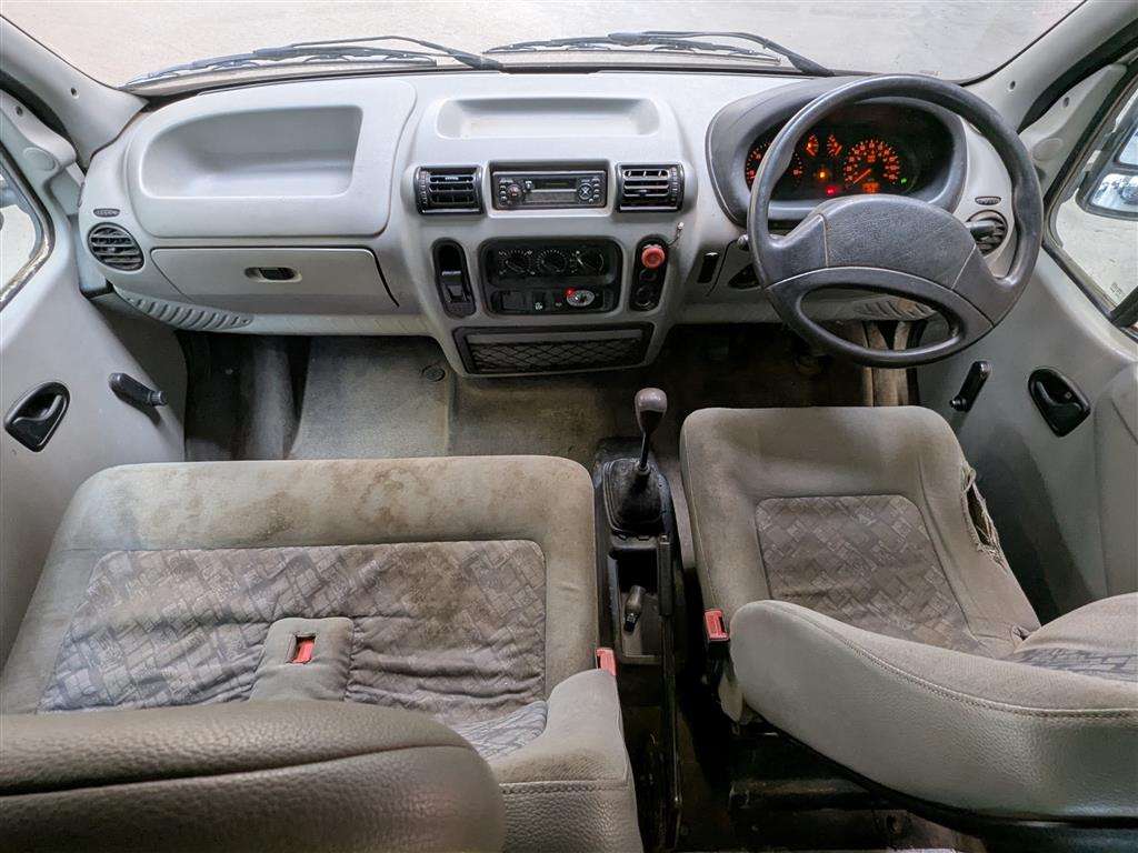 <p>2004 VAUXHALL MOVANO DTI 3300 MWB</p>