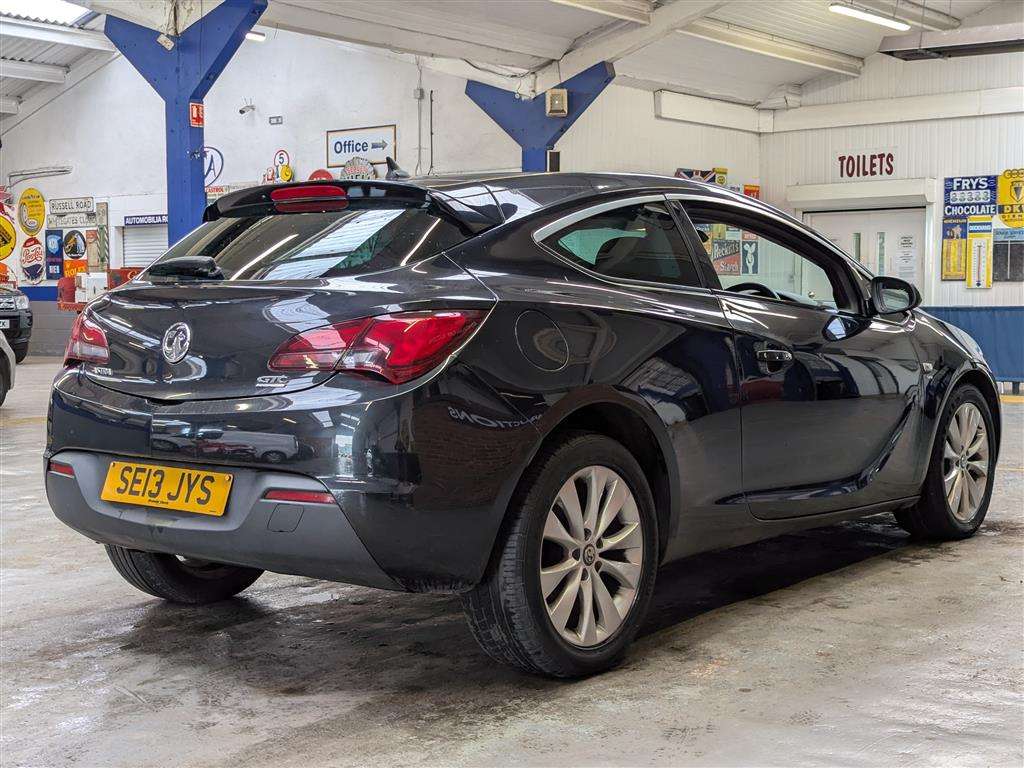 <p>2013 VAUXHALL ASTRA GTC SRI S/S</p>