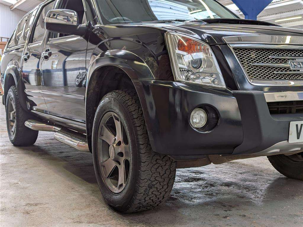 <p>2010 ISUZU TF RODEO DENVER MAX D/C A</p>