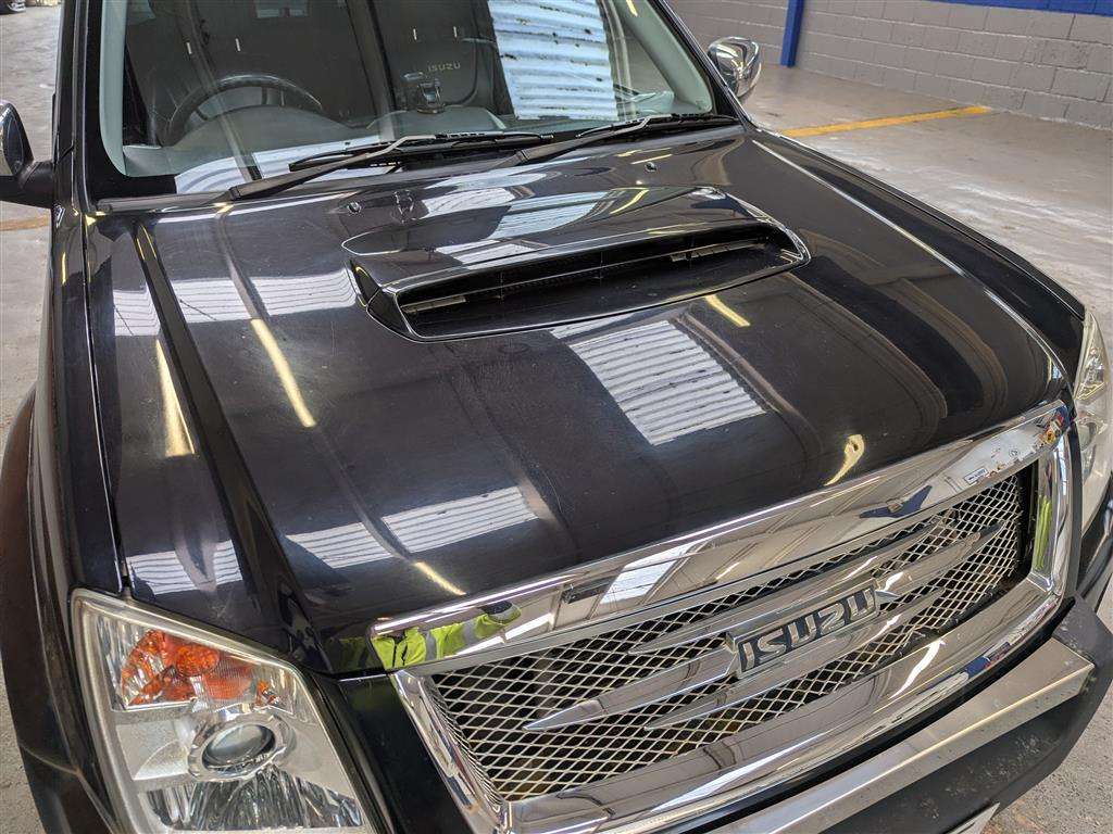 <p>2010 ISUZU TF RODEO DENVER MAX D/C A</p>