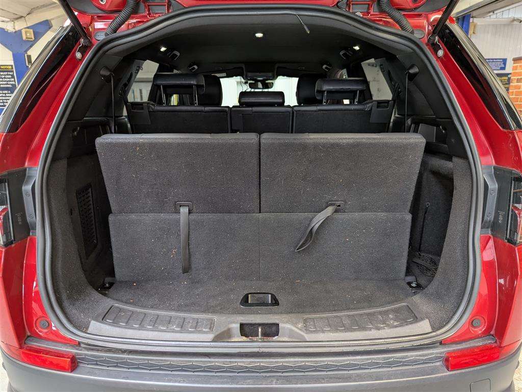 <p>2021 LAND ROVER DISCOVERY SPORT S D MHEV</p>