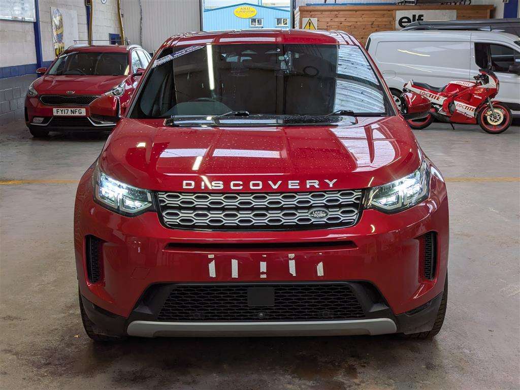 <p>2021 LAND ROVER DISCOVERY SPORT S D MHEV</p>