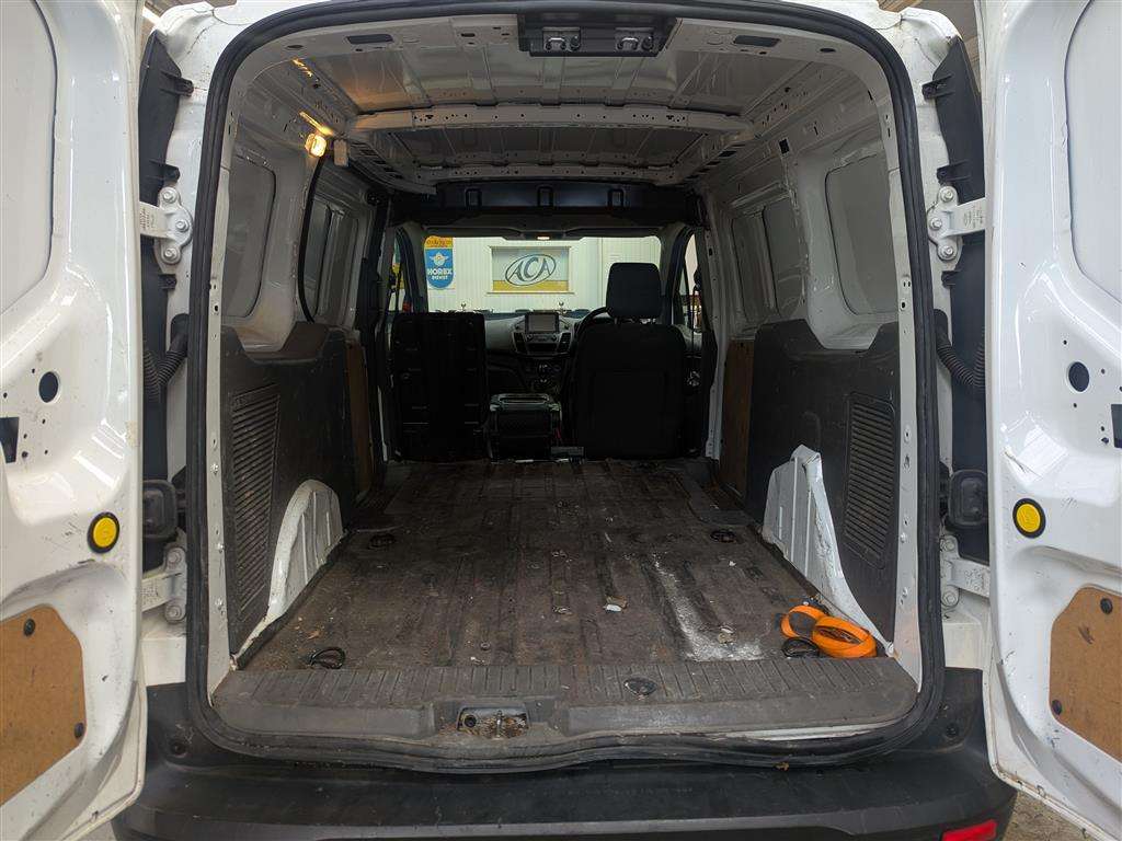<p>2019 FORD TRANSIT CONNECT 210 TREND</p>