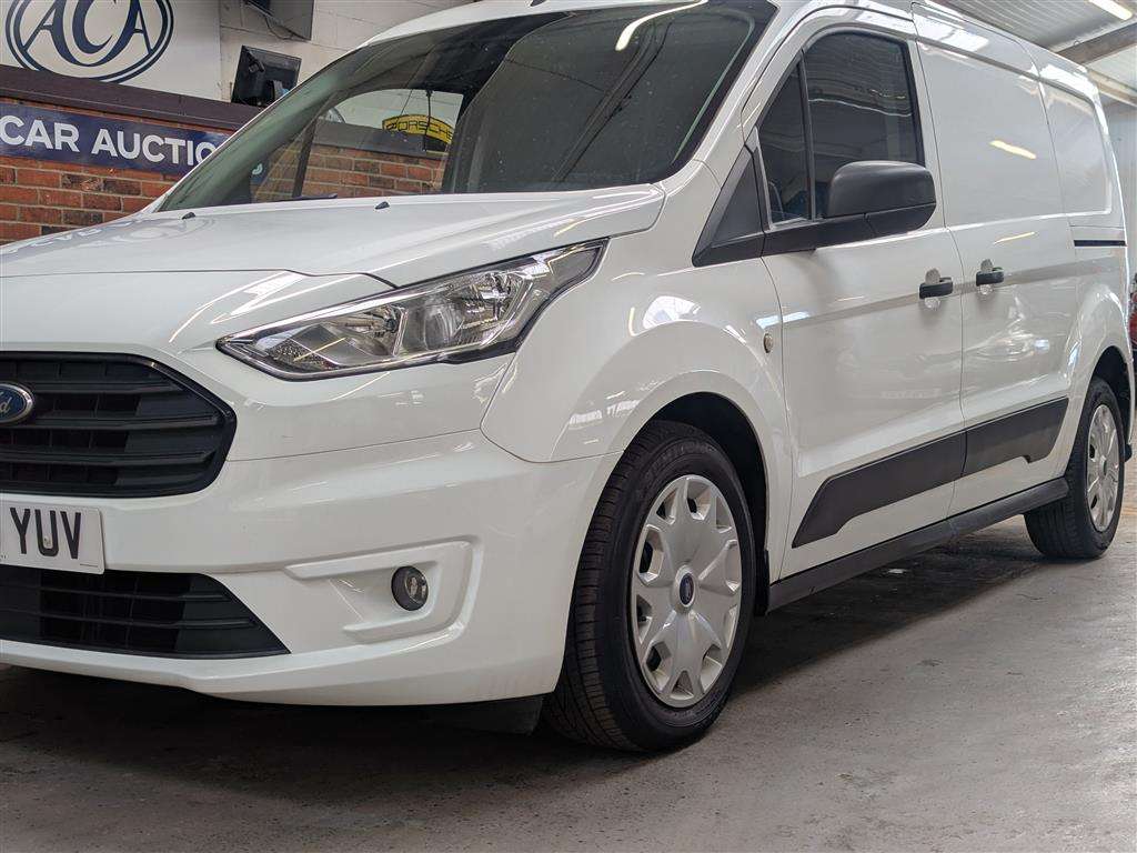<p>2019 FORD TRANSIT CONNECT 210 TREND</p>