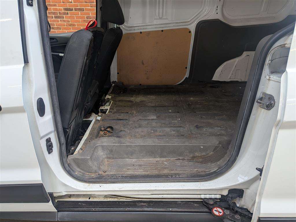 <p>2019 FORD TRANSIT CONNECT 210 TREND</p>