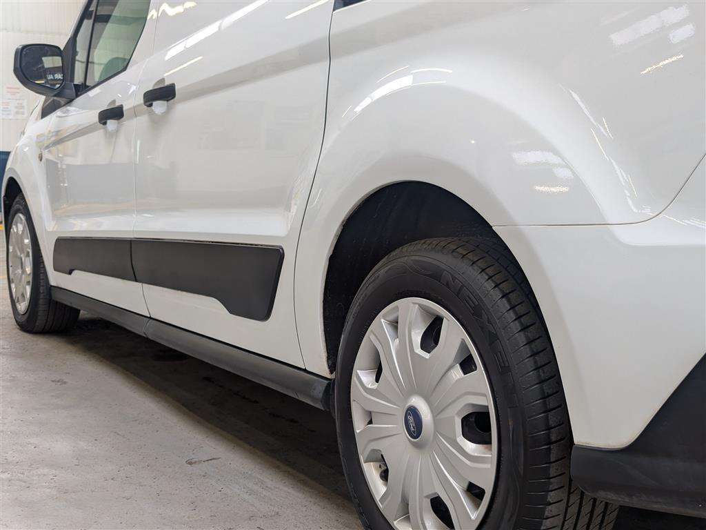 <p>2019 FORD TRANSIT CONNECT 210 TREND</p>