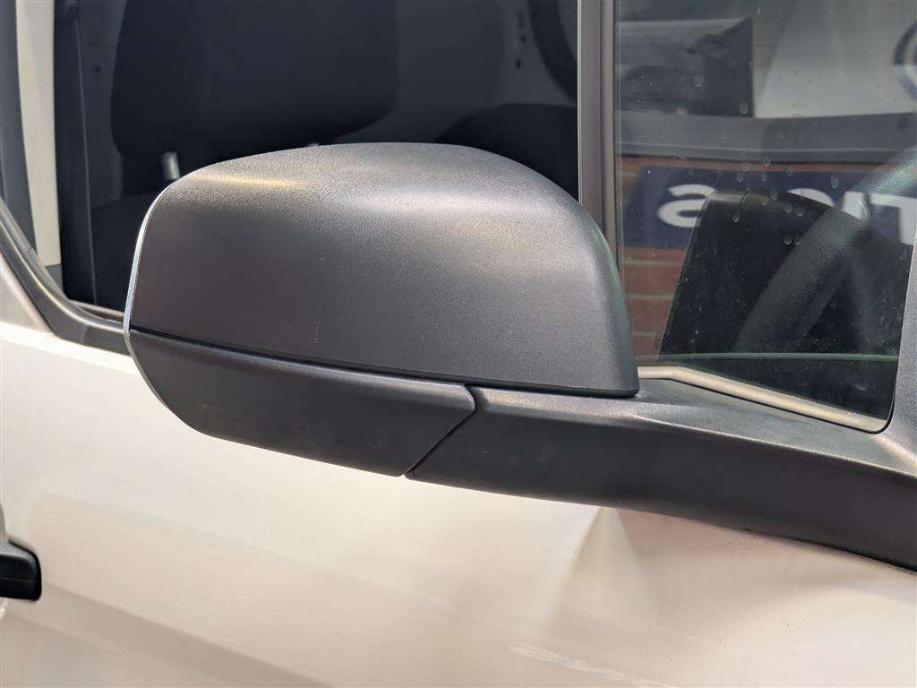 <p>2019 FORD TRANSIT CONNECT 210 TREND</p>