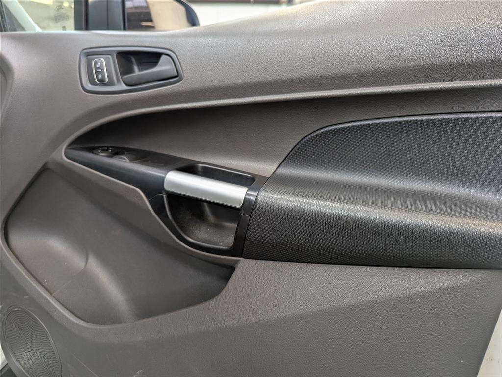 <p>2019 FORD TRANSIT CONNECT 210 TREND</p>