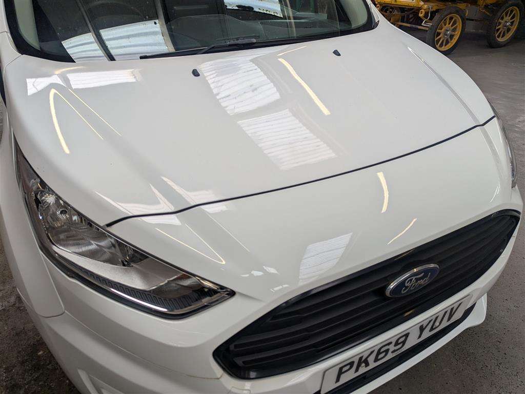 <p>2019 FORD TRANSIT CONNECT 210 TREND</p>