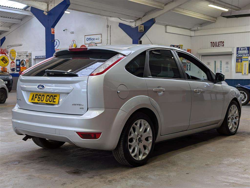 <p>2010 FORD FOCUS ZETEC 125</p>