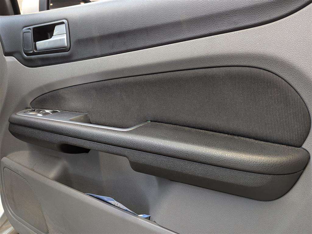 <p>2010 FORD FOCUS ZETEC 125</p>