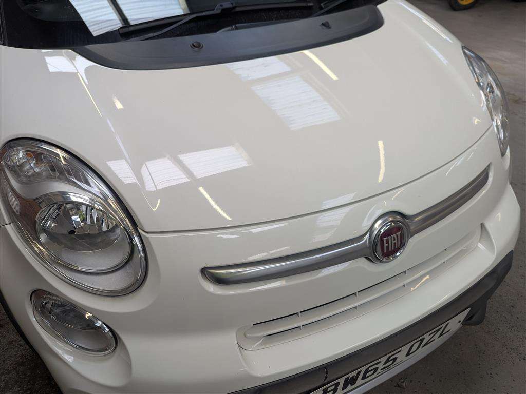 <p>2016 FIAT 500L TREKKING MULTIJET S-</p>