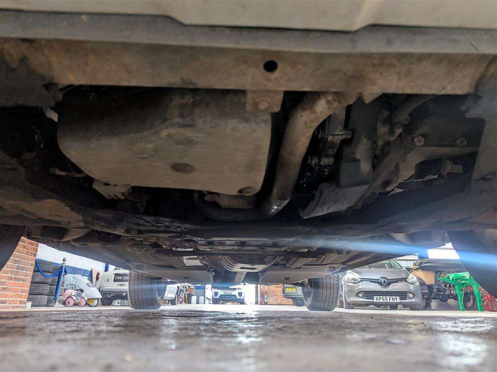 <p>2012 LAND ROVER RANGE ROVER EVOQUE PR-LUX</p>