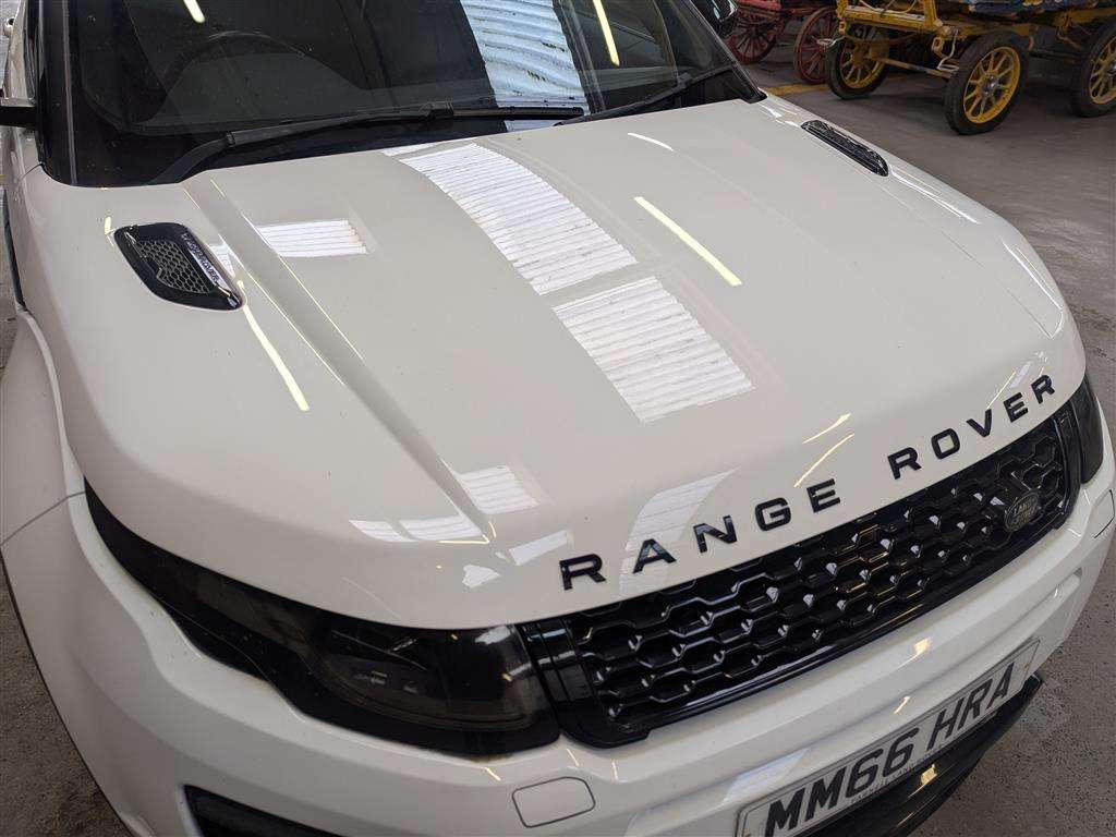 <p>2017 LAND ROVER R ROVER EVOQUE HSE DYN TD</p>