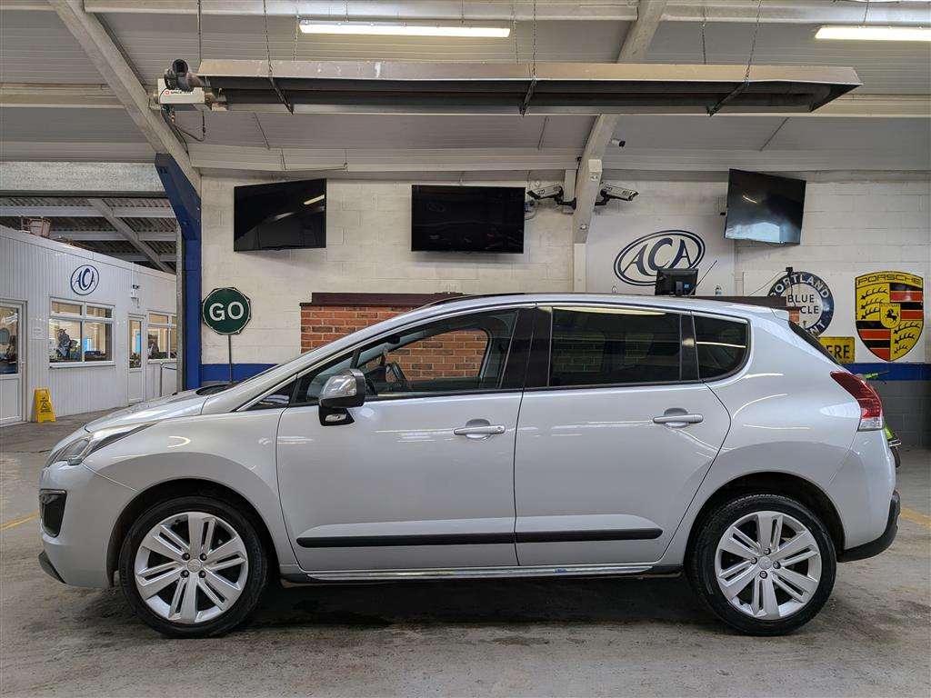 <p>2014 PEUGEOT 3008 ALLURE HDI</p>