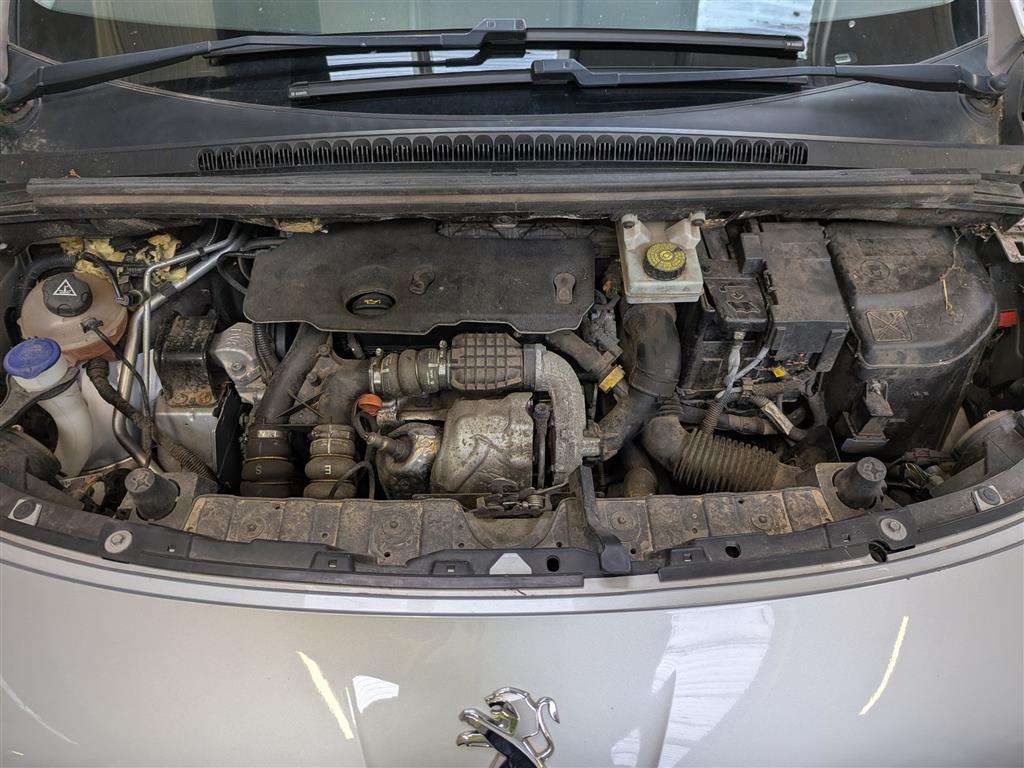 <p>2014 PEUGEOT 3008 ALLURE HDI</p>