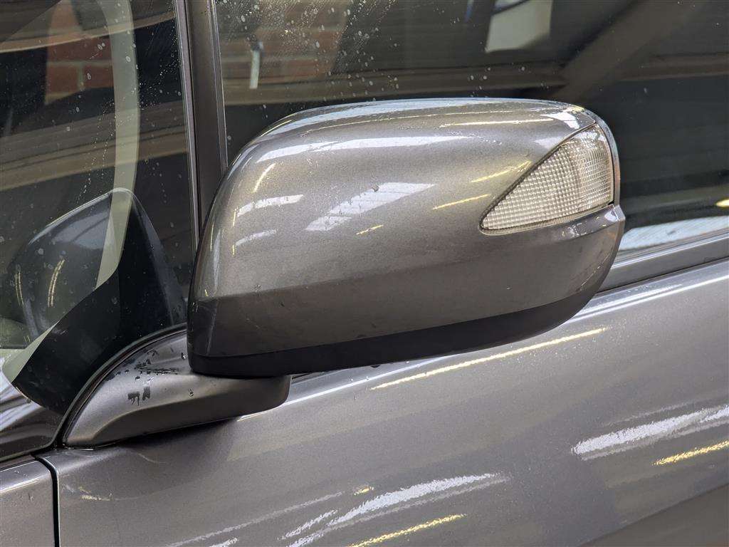 <p>2013 HONDA JAZZ I-VTEC ES CVT</p>