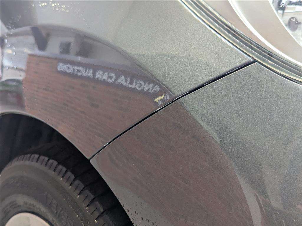 <p>2013 HONDA JAZZ I-VTEC ES CVT</p>