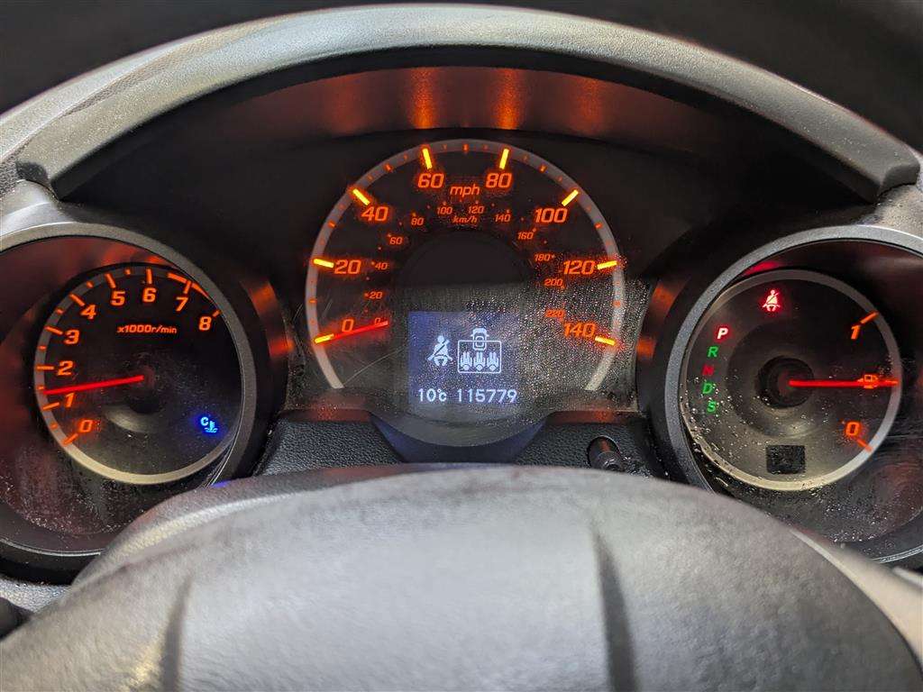 <p>2013 HONDA JAZZ I-VTEC ES CVT</p>