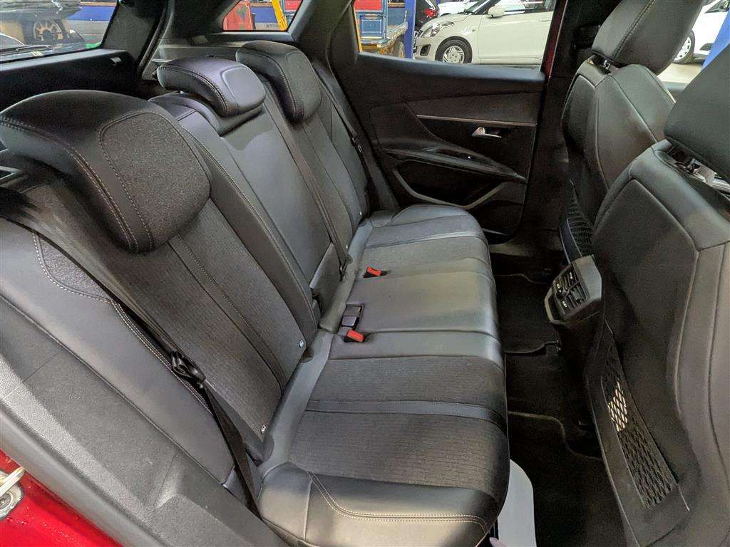 <p>2019 PEUGEOT 3008 GT LINE PREM P-TECH</p>