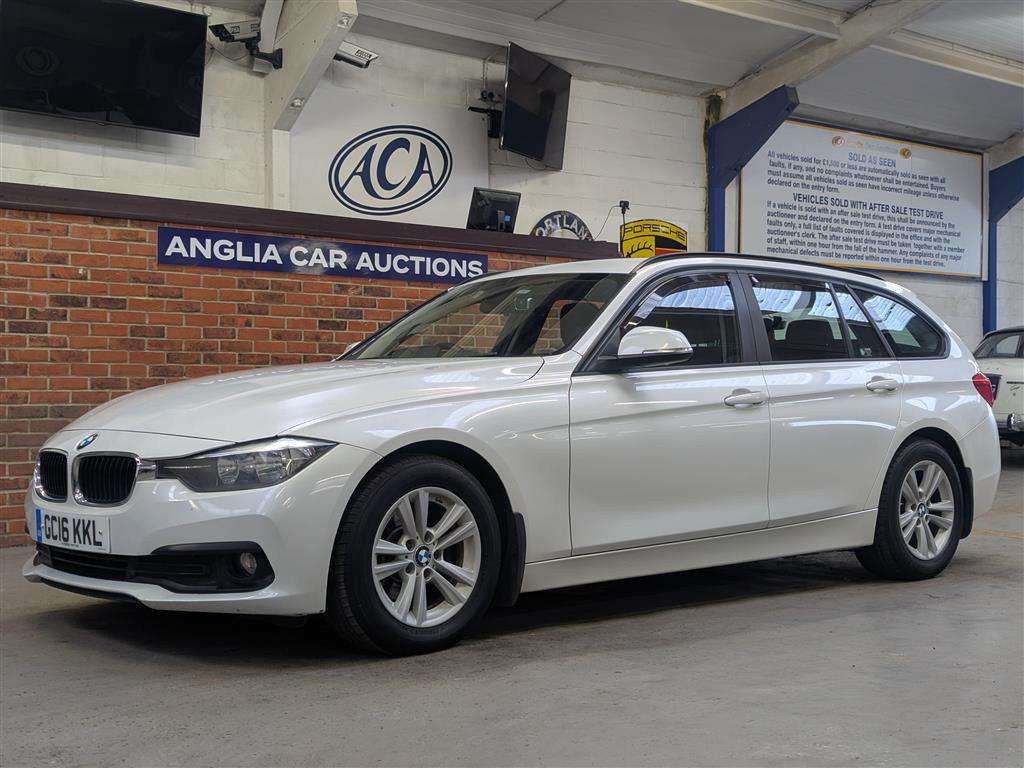 <p>2016 BMW 320D ED PLUS AUTO</p>