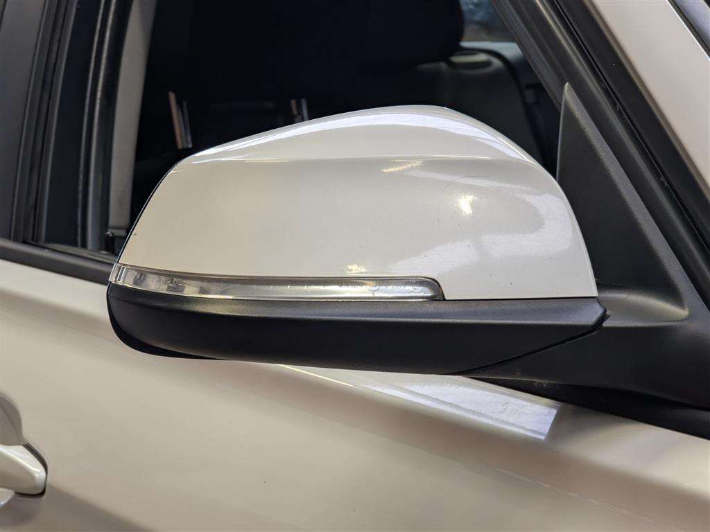 <p>2016 BMW 320D ED PLUS AUTO</p>