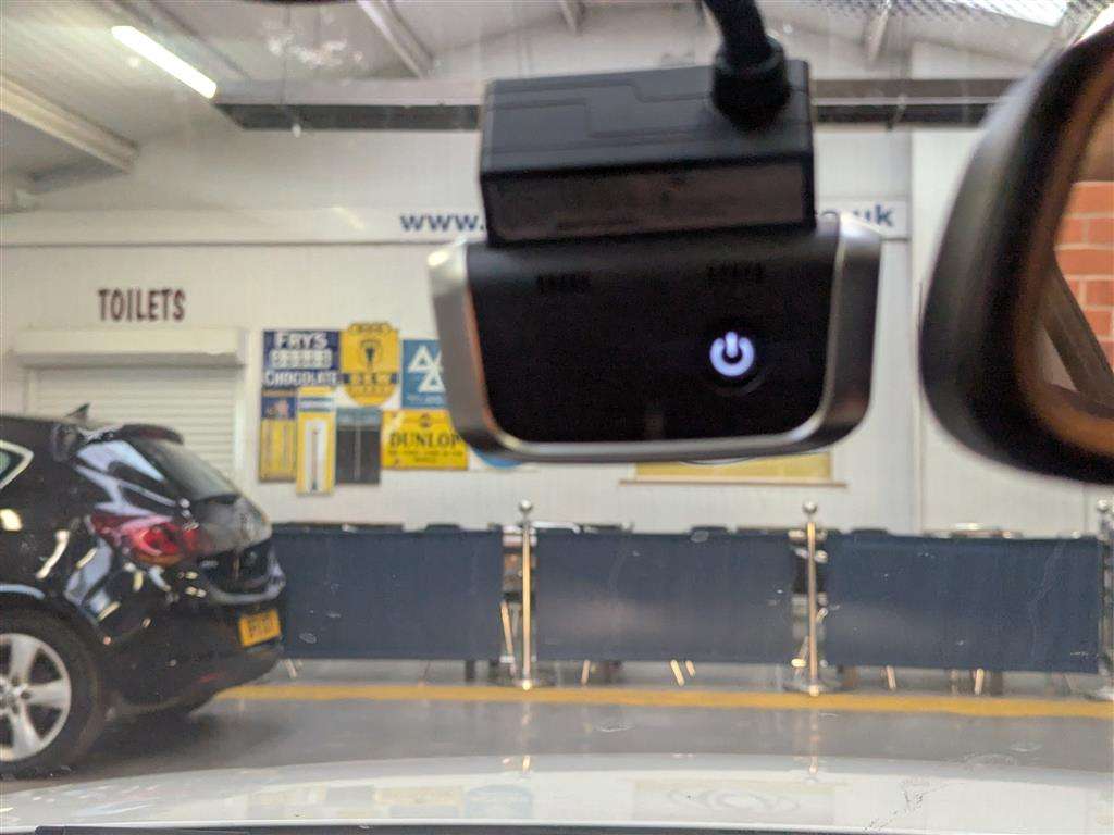 <p>2016 BMW 320D ED PLUS AUTO</p>