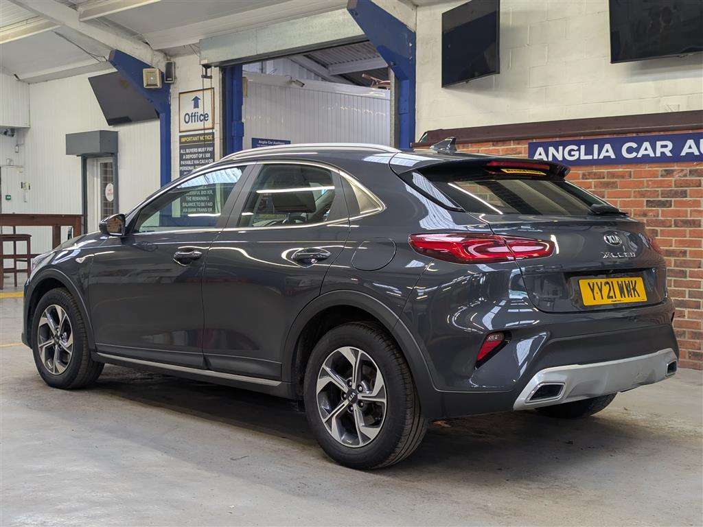 <p>2021 KIA XCEED 2 ISG</p>