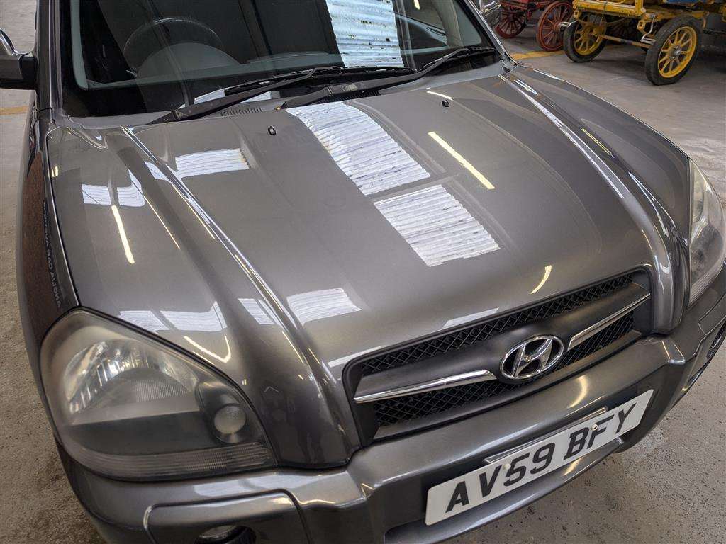 <p>2009 HYUNDAI TUCSON STYLE 2WD CRDI</p>