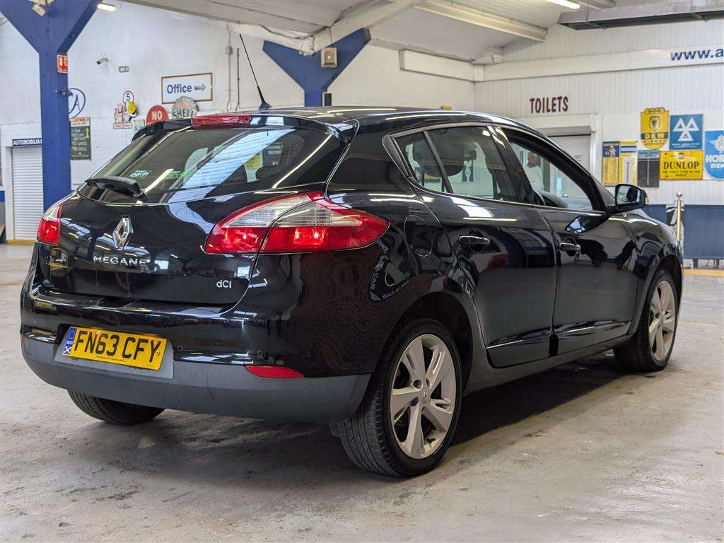 <p>2013 RENAULT MEGANE DYNAMIQUE DCI</p>