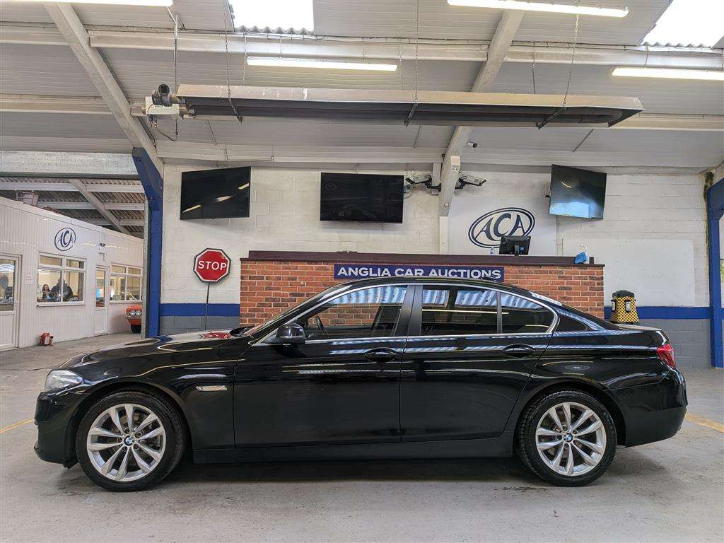 <p>2015 BMW 520D SE AUTO</p>