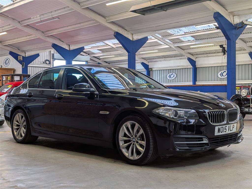 <p>2015 BMW 520D SE AUTO</p>