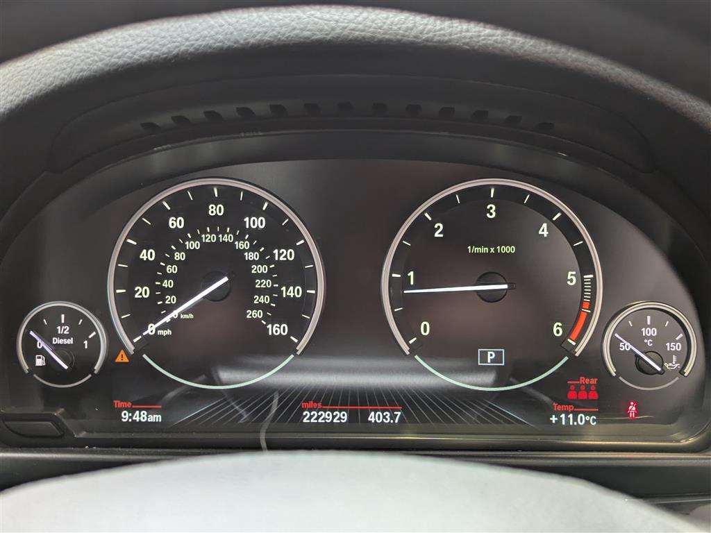 <p>2015 BMW 520D SE AUTO</p>