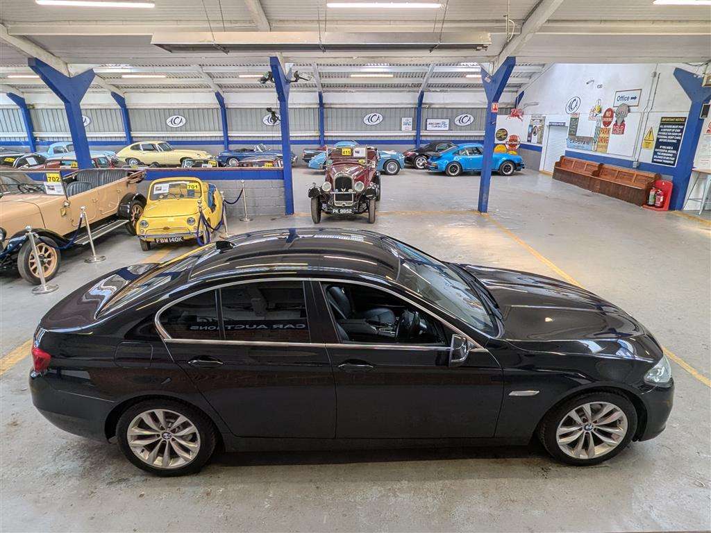 <p>2015 BMW 520D SE AUTO</p>