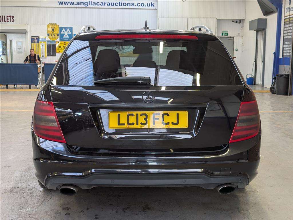 <p>2013 MERCEDES-BENZ C350 AMG SPORT + CDI BLUE</p>