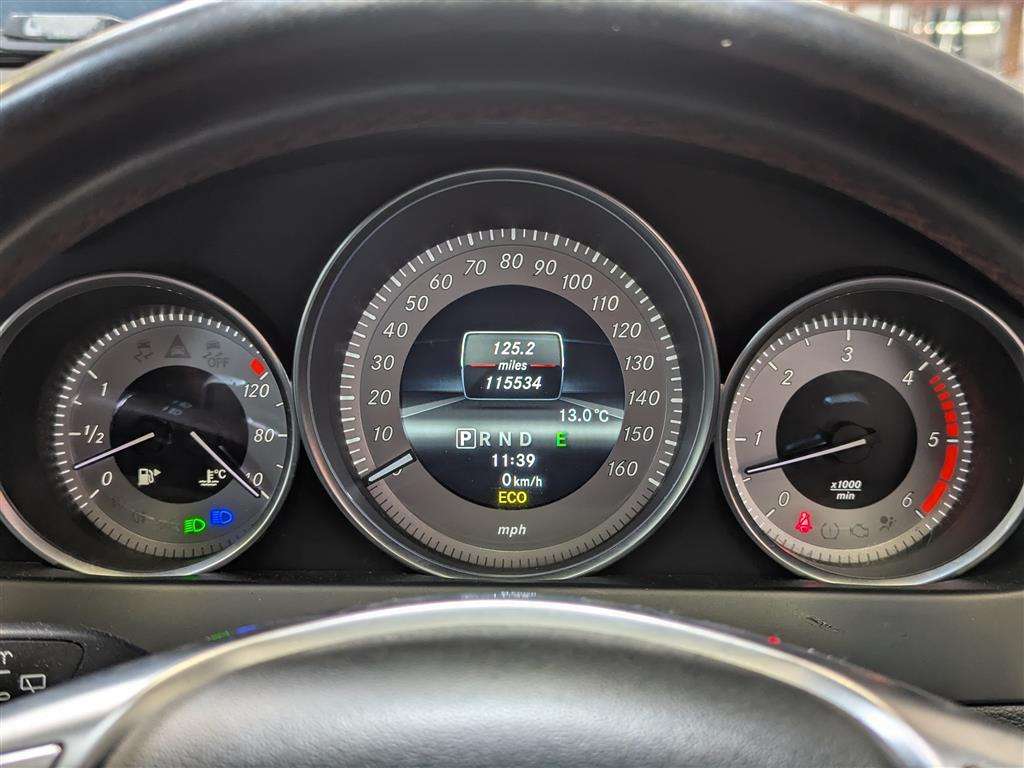 <p>2013 MERCEDES-BENZ C350 AMG SPORT + CDI BLUE</p>