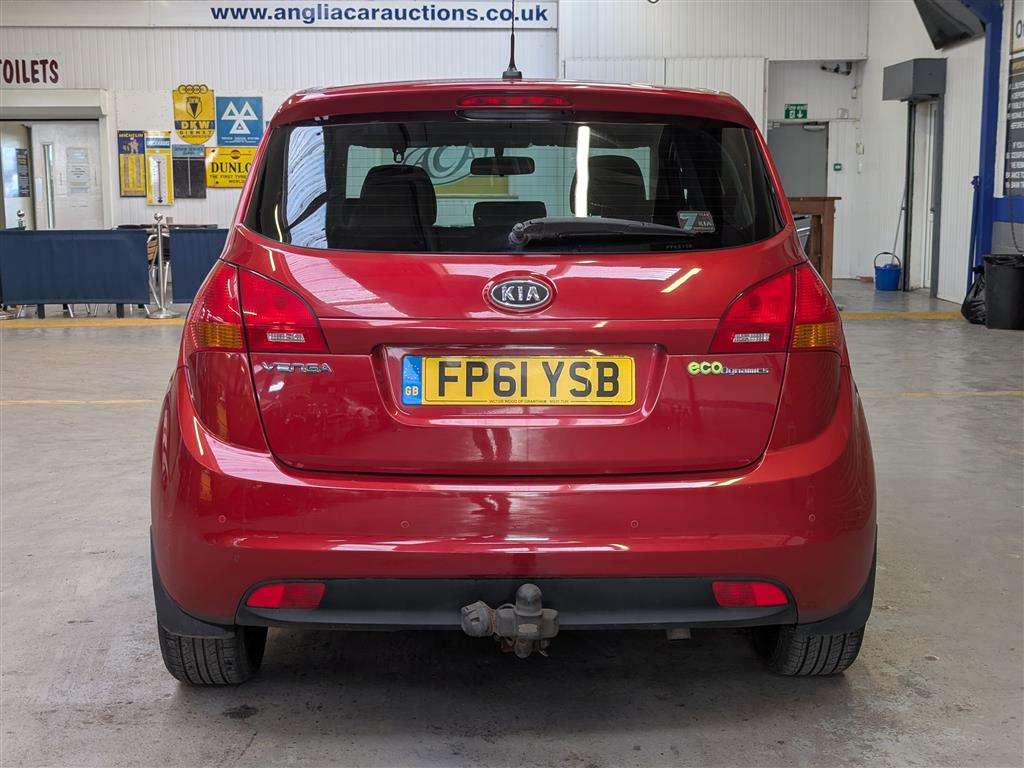 <p>2012 KIA VENGA 3 ECODYNAMICS CRDI</p>