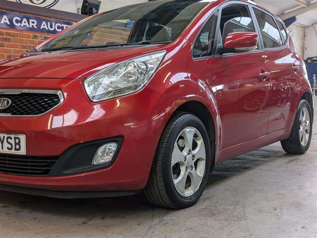 <p>2012 KIA VENGA 3 ECODYNAMICS CRDI</p>