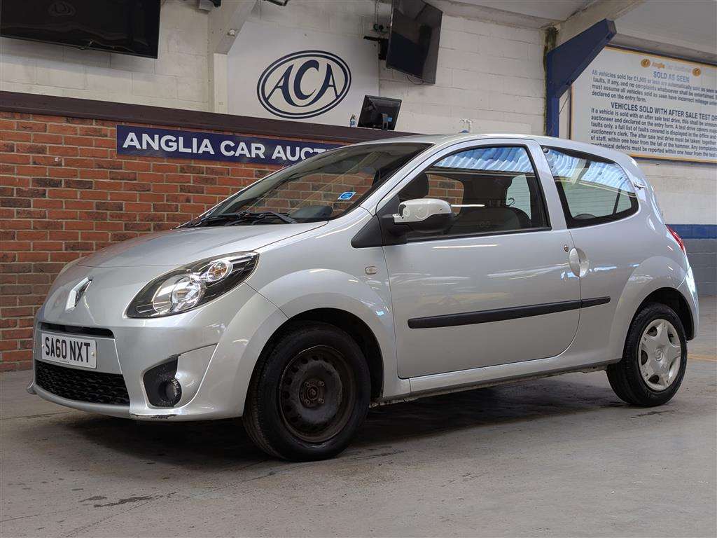 <p>2010 RENAULT TWINGO I-MUSIC</p>