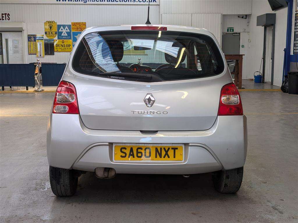 <p>2010 RENAULT TWINGO I-MUSIC</p>