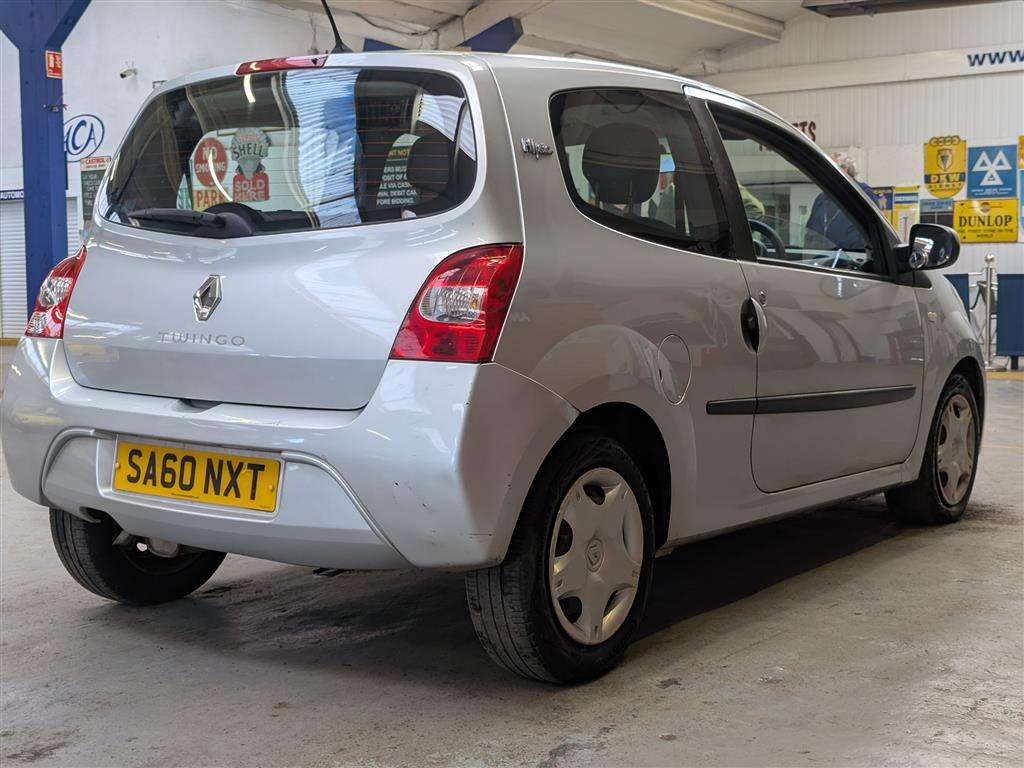<p>2010 RENAULT TWINGO I-MUSIC</p>