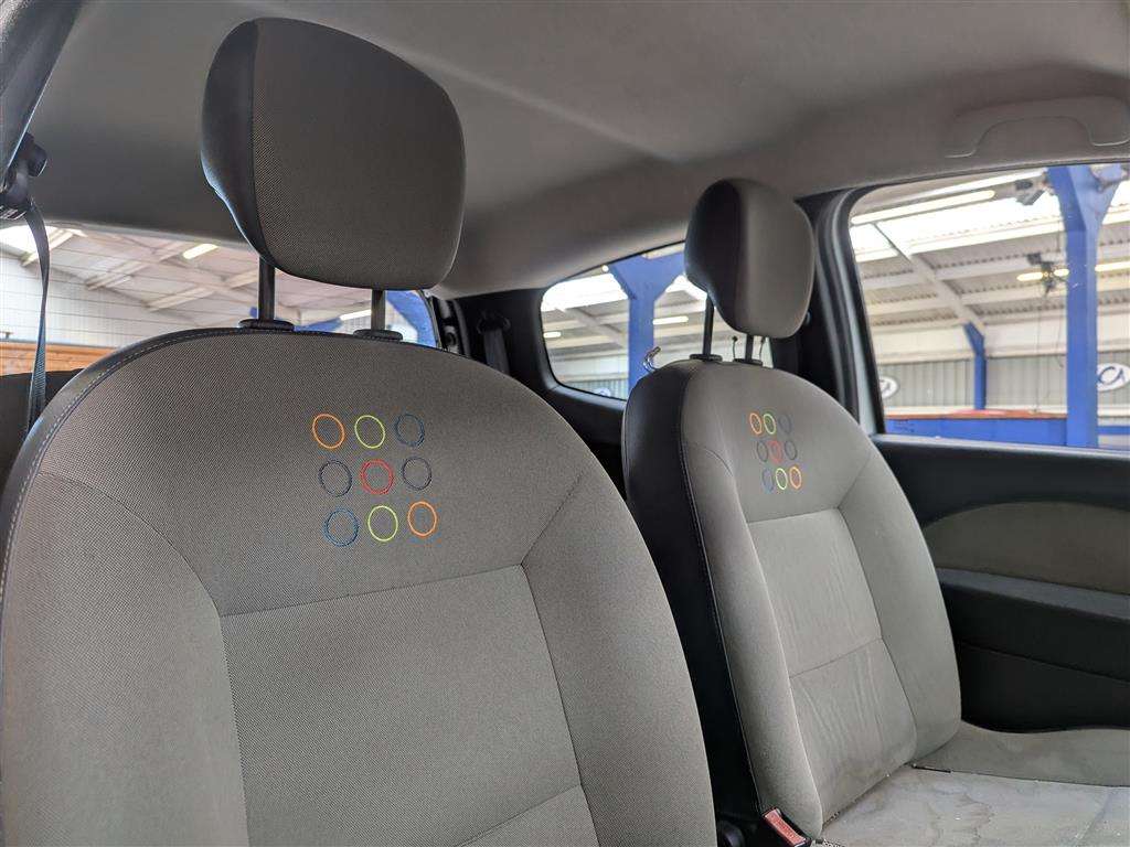 <p>2010 RENAULT TWINGO I-MUSIC</p>